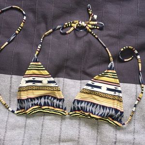 RVCA bikini top size XL